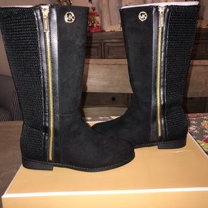Kids Michael Kors black boot